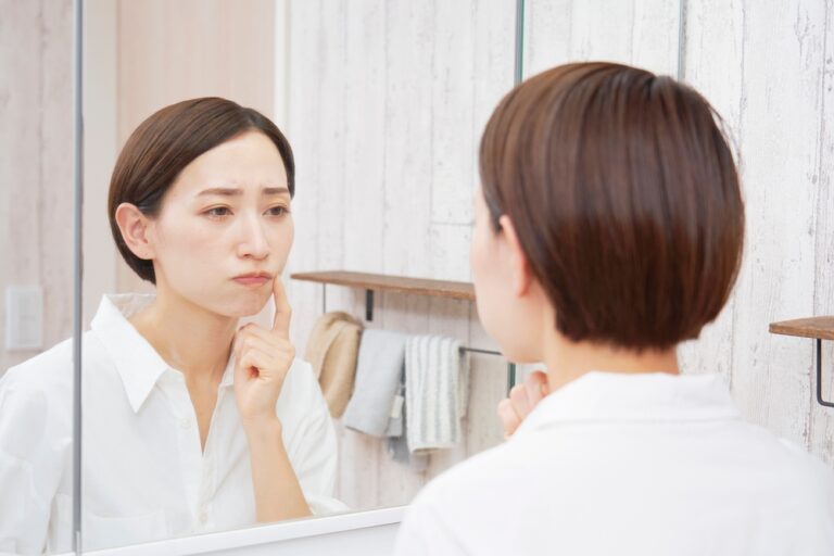 モテない女の特徴とは？見た目・性格の共通点やモテる女になる方法を解説