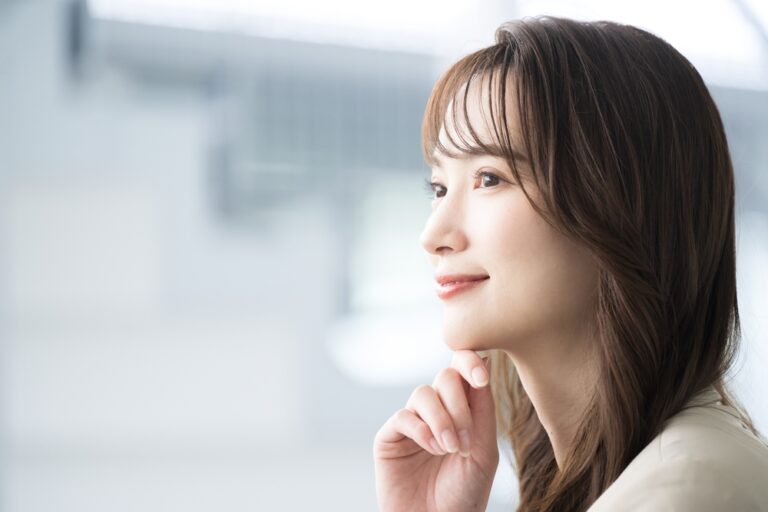 男ウケする女性の特徴とは？すぐに実践できる男ウケする仕草も紹介！
