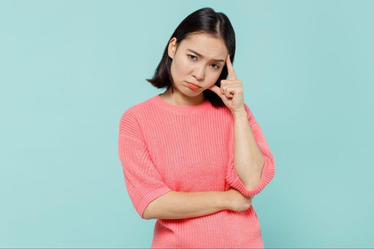 「強い女」ってどんな人？特徴や強くて魅力的な女性になる方法を解説