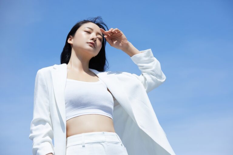 「自称サバサバ系女子」と「サバサバ系女子」の違いをわかりやすく解説